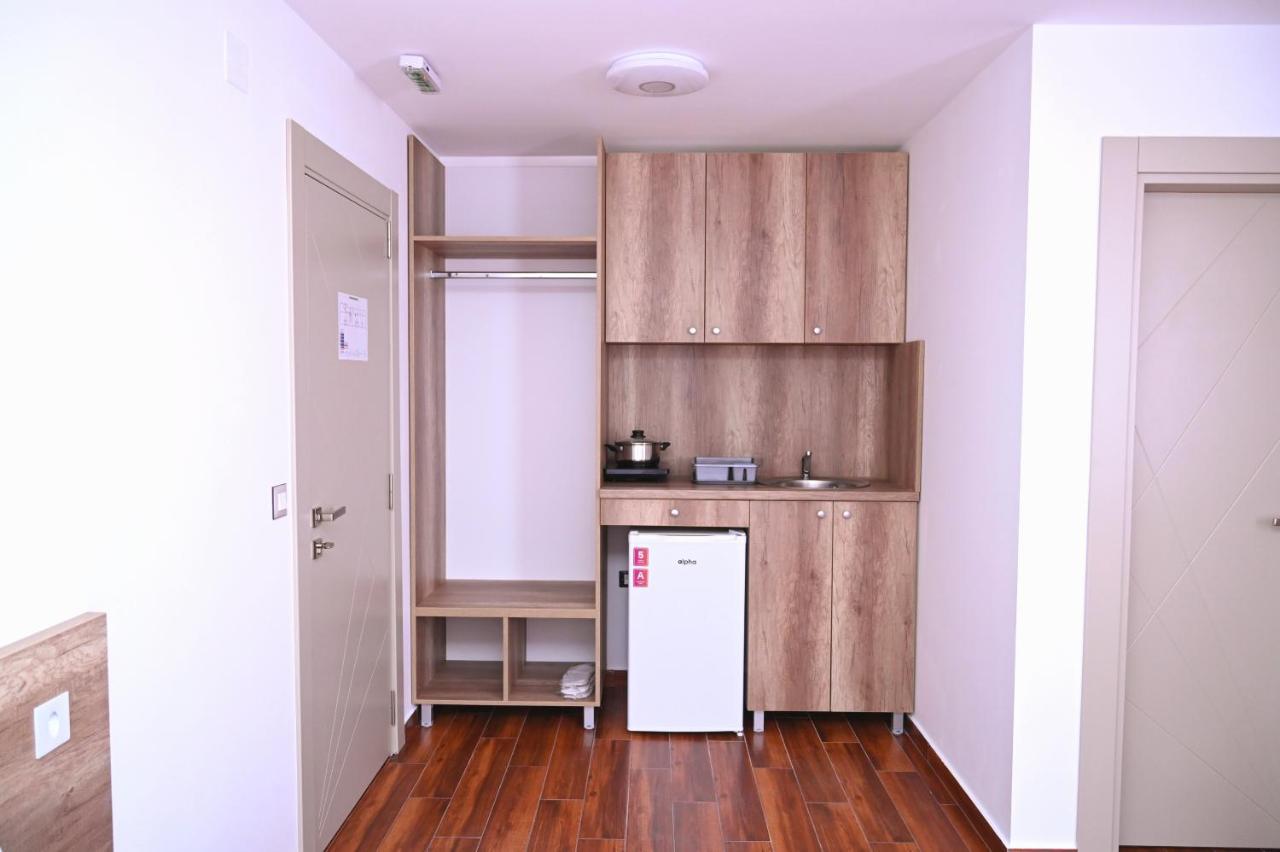 Aparthotel Dona, Altina à Belgrade Extérieur photo